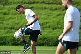 本菲卡主场迎战圣克拉拉